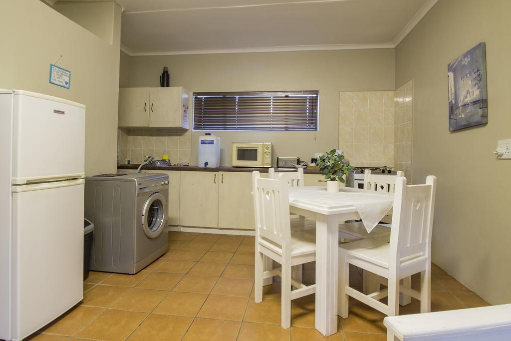 Madiolyn Apartment Jeffreys Bay Exterior photo